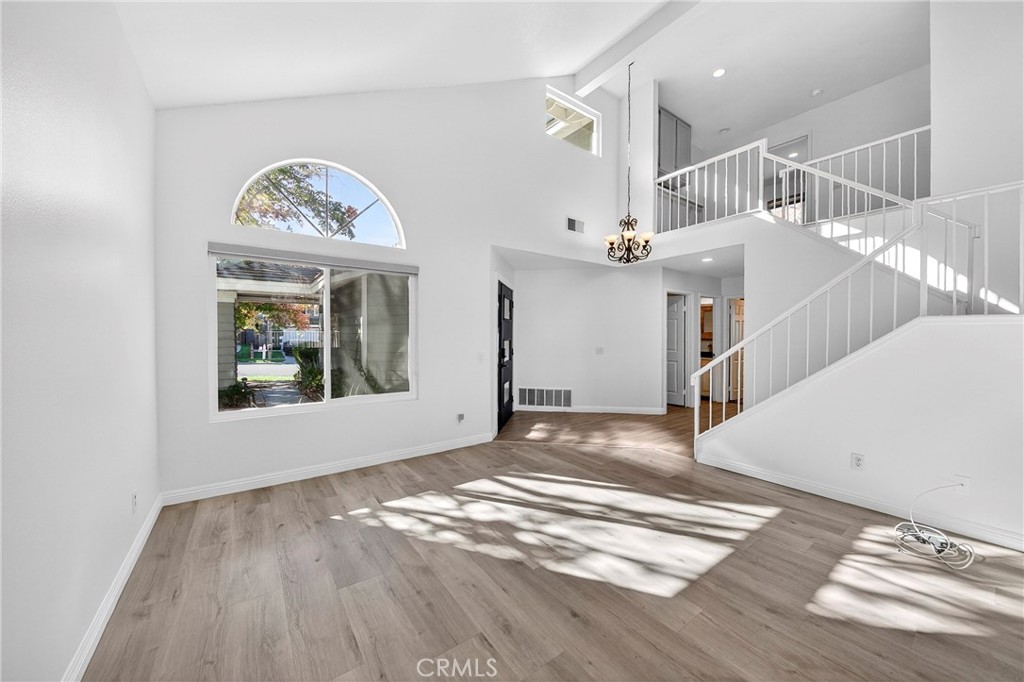 HIGHLANDS - Residential Lease