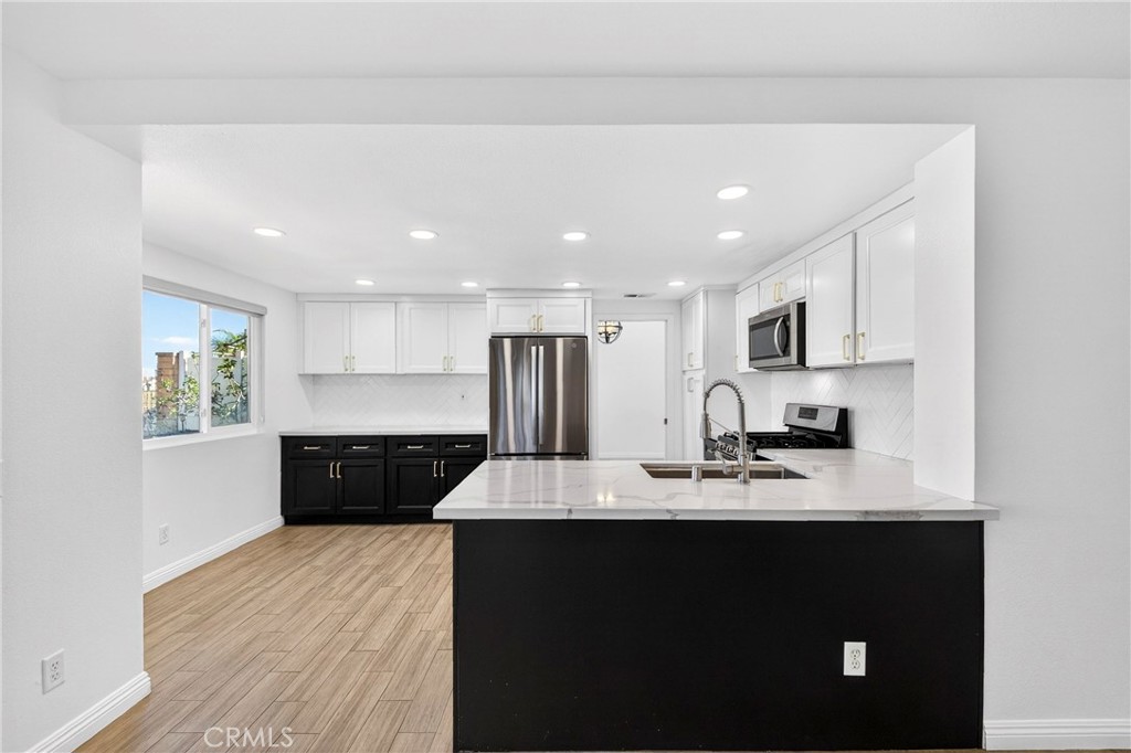 HIGHLANDS - Residential Lease