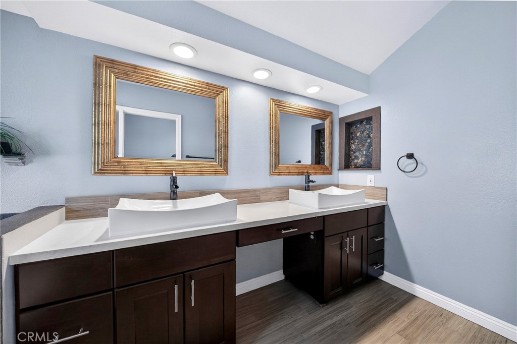 HIGHLANDS - Residential Lease