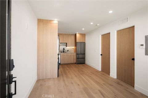 Photo of 6212 Acadia Avenue #B, Agoura Hills, CA 91301 (MLS # SR26072959)