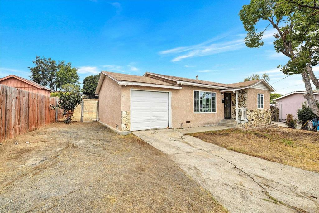 311 San Alberto Way