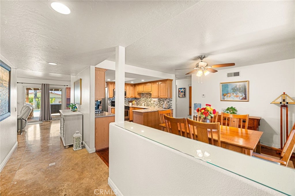 9315 Palo Alto