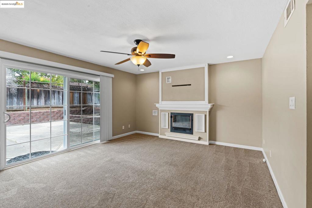 LIVERMORE - Residential