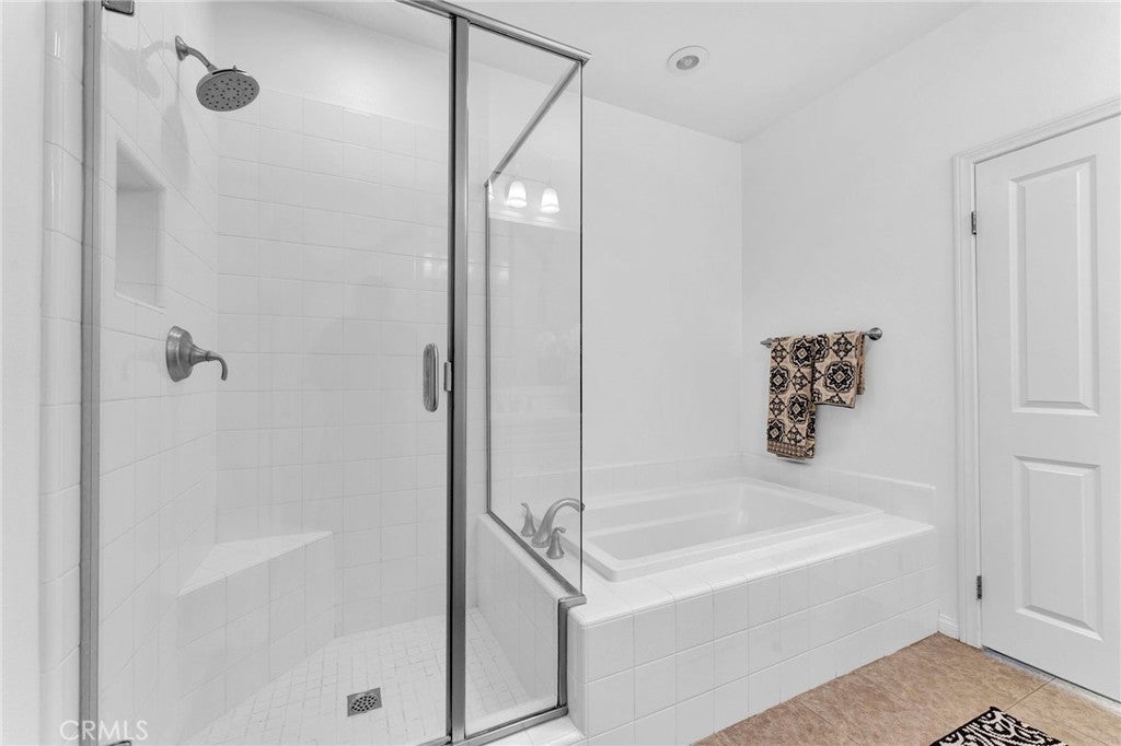 56 Talisman 9, Irvine CA 92620 - Photo 24