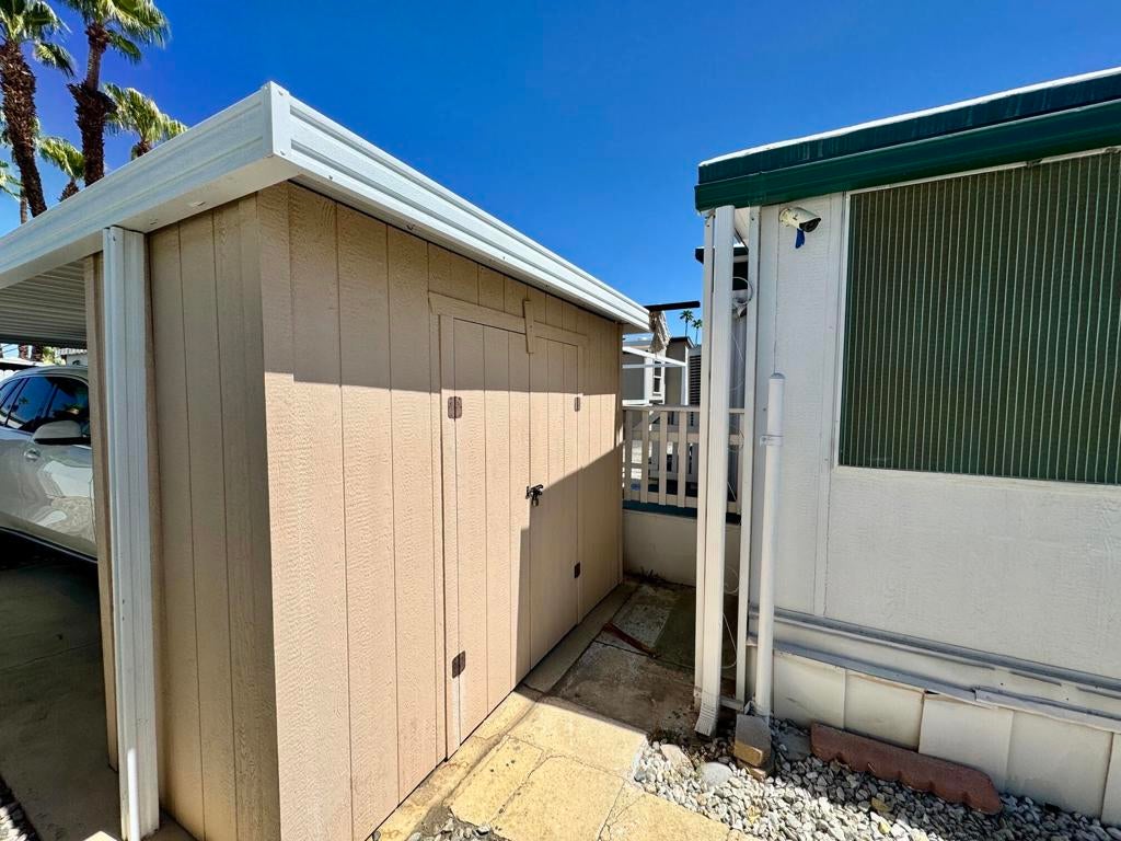 4 Arthur Drive