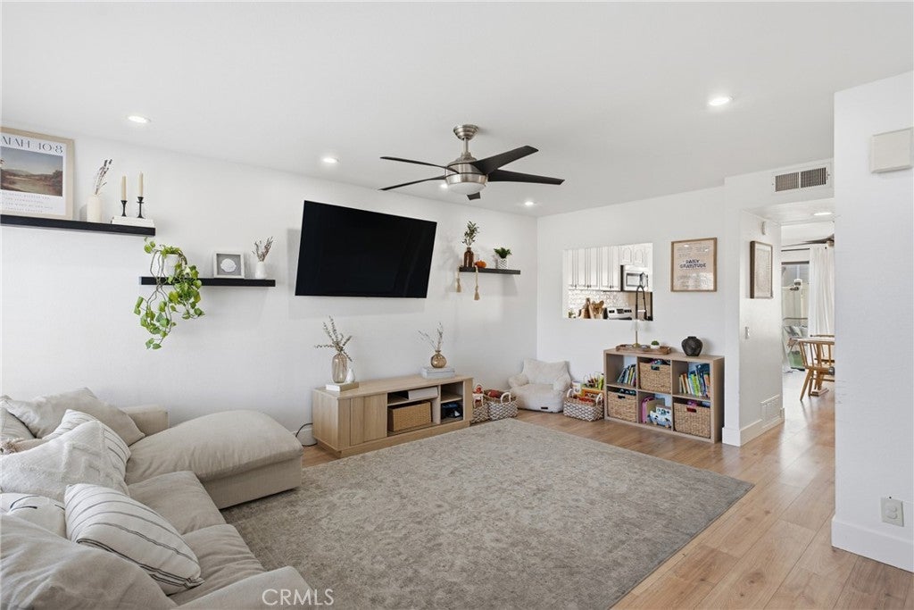 25885 Trabuco 266