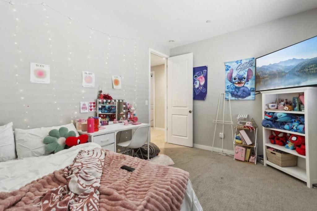listing image 130720393081798808044