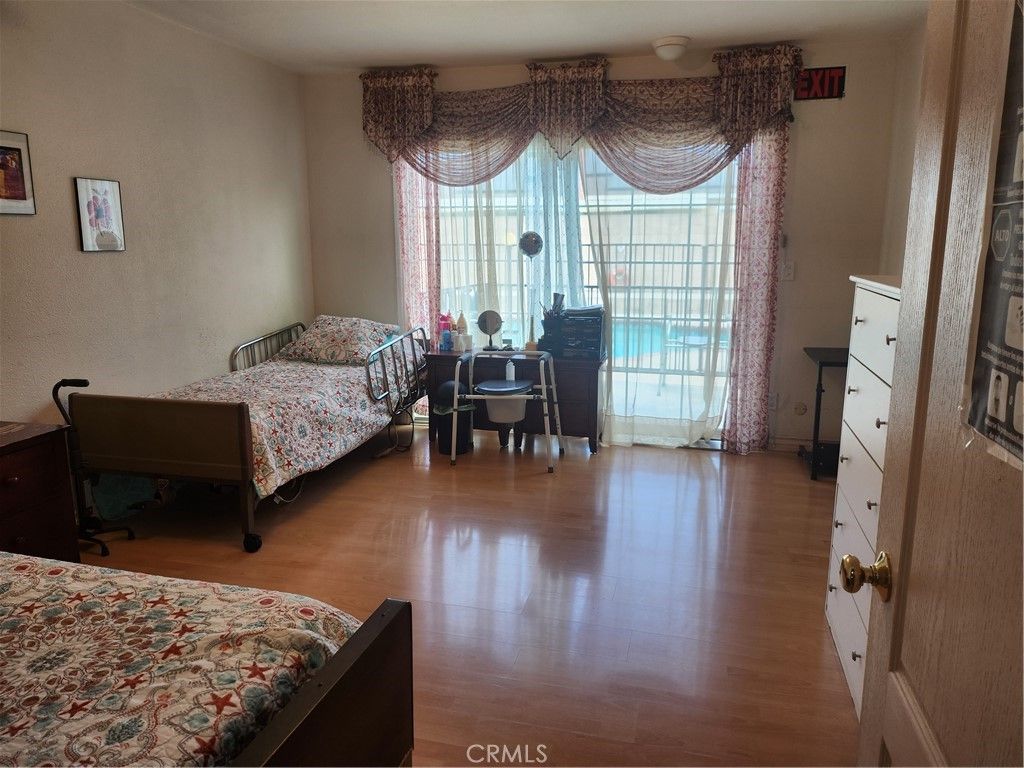 Photo of 18725 Schoenborn Street, Northridge, CA 91324 (MLS # SR26034423)