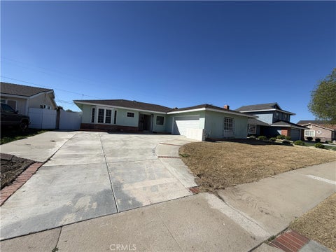 Photo of 17391 Elm ST, Fountain Valley, CA 92708 (MLS # OC26232107)