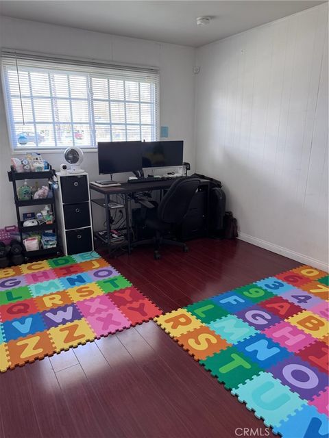 Tiny photo for 6656 Cleomoore, West Hills, CA 91307 (MLS # SR26031155)