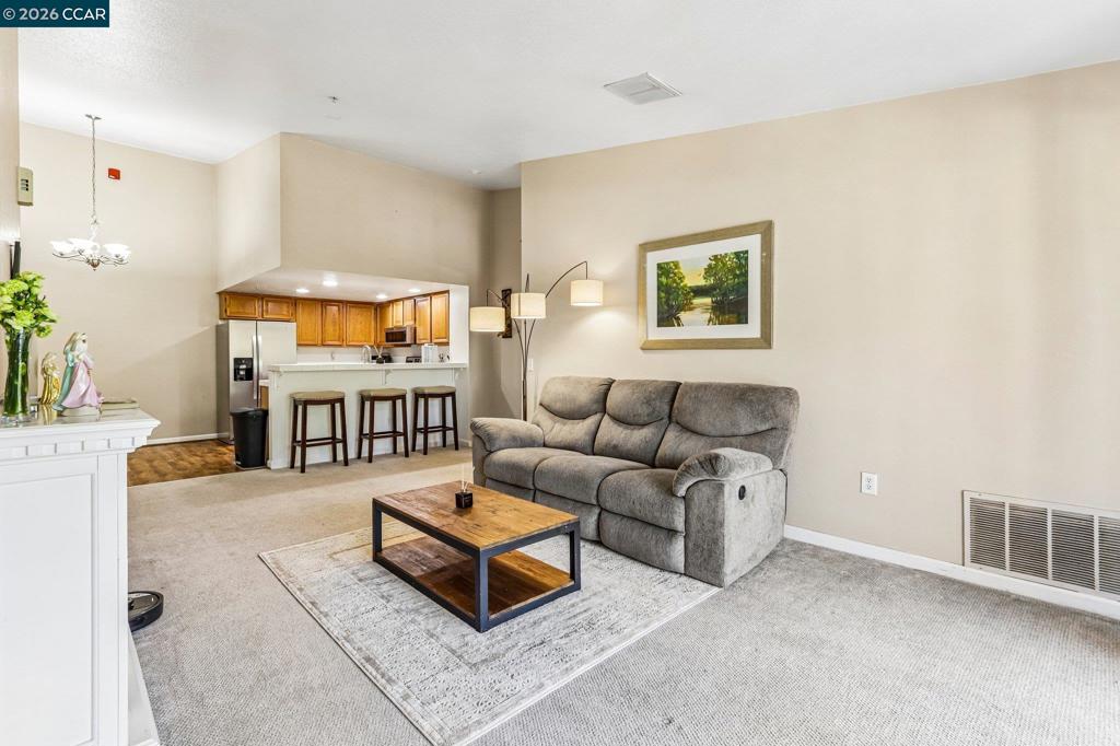 204 Stone Pine Ln