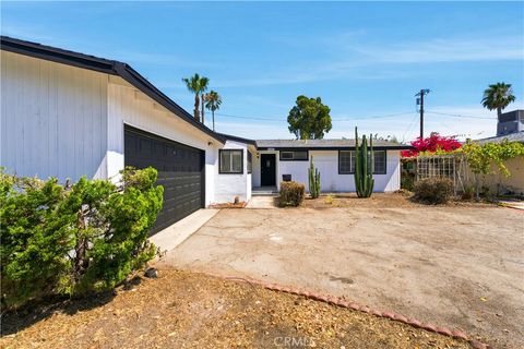 Photo of 12739 Hartland Street, North Hollywood, CA 91605 (MLS # OC26145063)