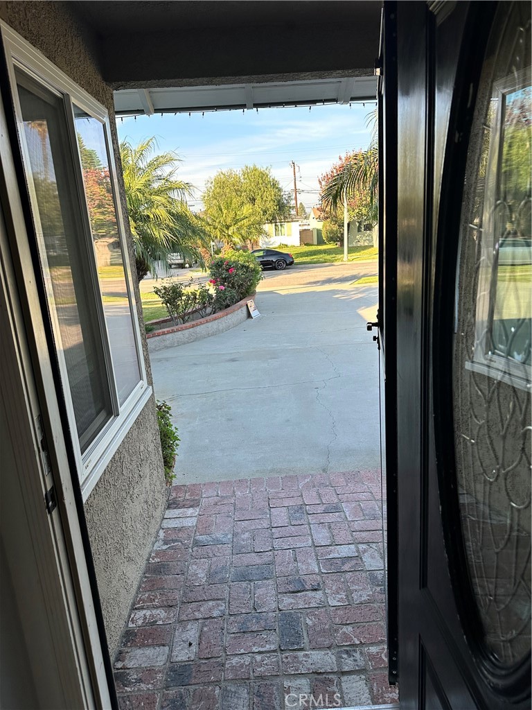 Fullerton Crest (FUCR) - Residential Lease