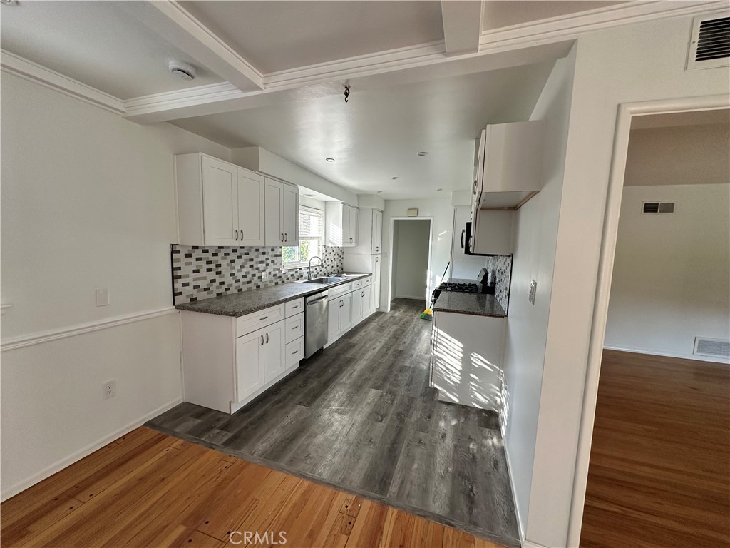 Fullerton Crest (FUCR) - Residential Lease