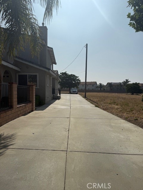 6953 Sierra Avenue