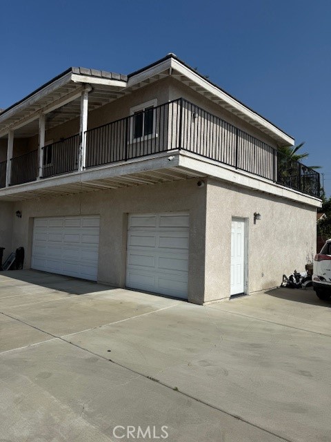 6953 Sierra Avenue