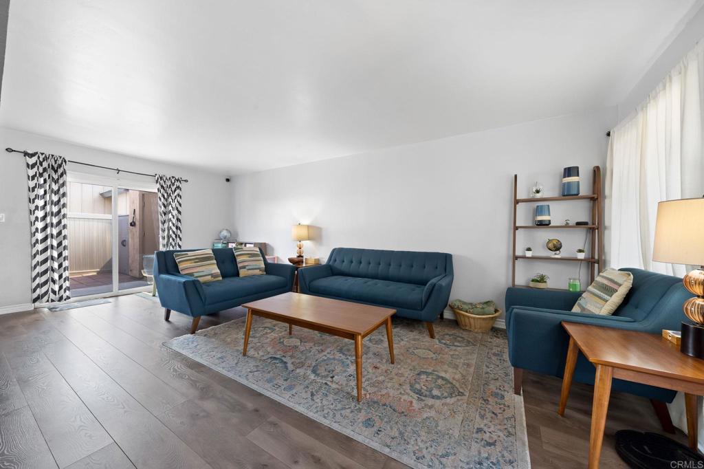 7045 Wattle Dr