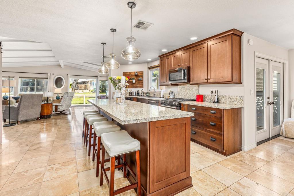 7302 Santa Barbara Street 323