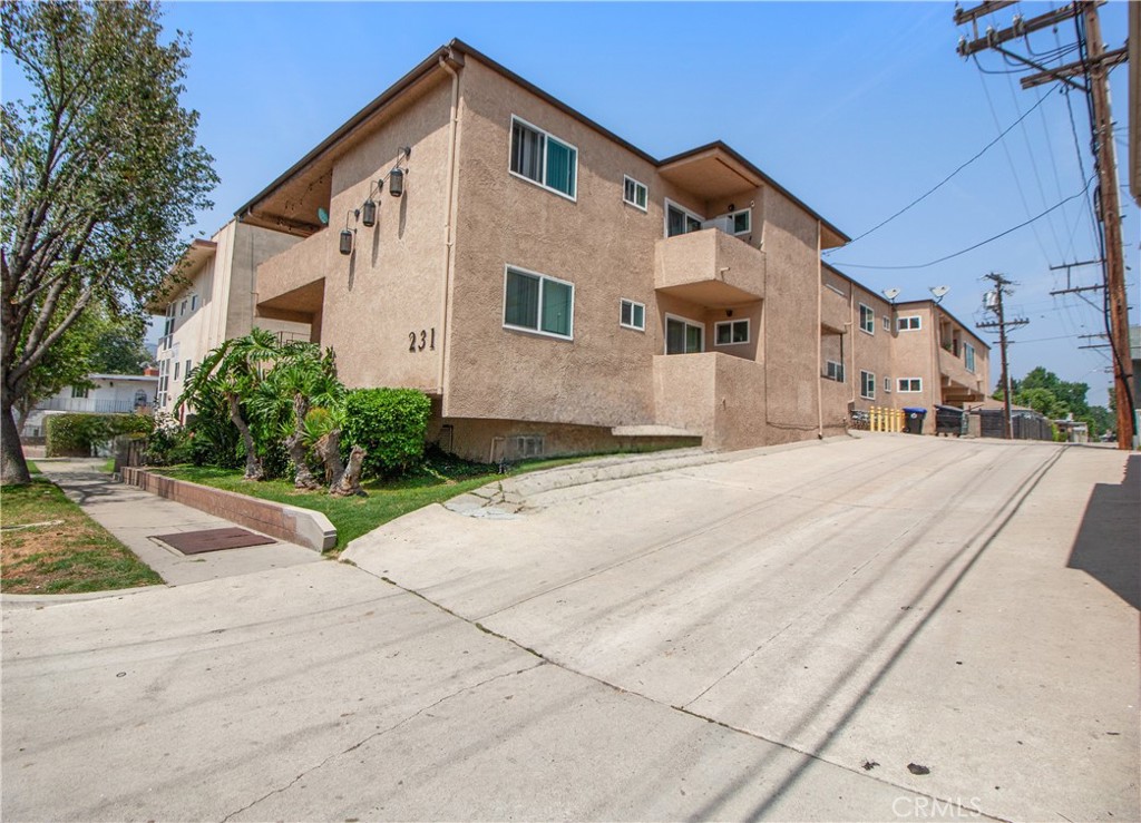 231 Justin Avenue