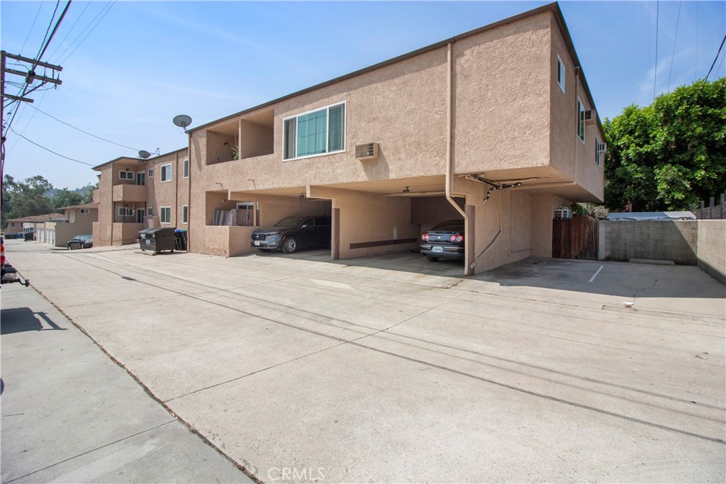 231 Justin Avenue