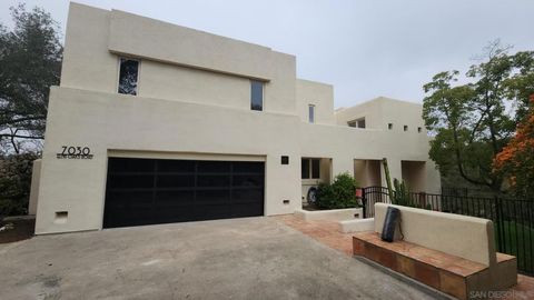 Photo of 7030 Elfin Oaks Rd. Rd, Escondido, CA 92029 (MLS # 250046119SD)