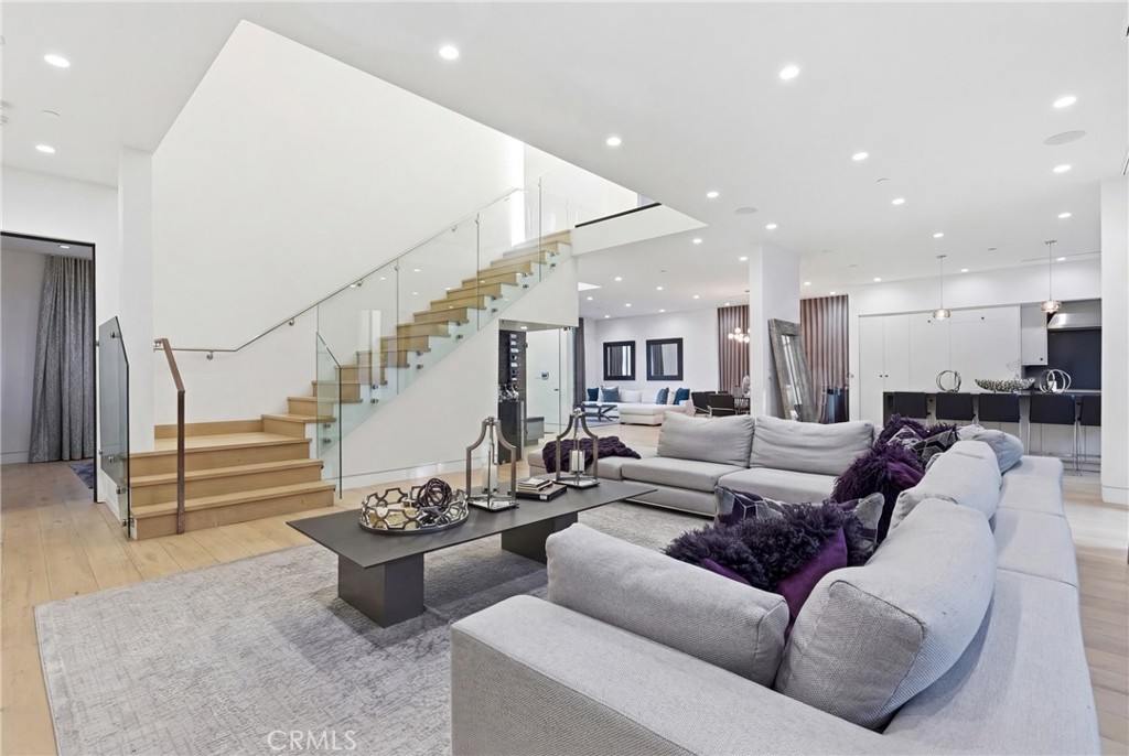 4545 Stern Avenue