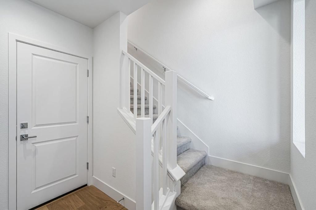 Photo of 3108 Seashell Terrace, San Ramon, CA 94583 (MLS # ML82025731)