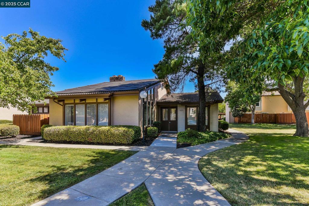 TORREY PINES - Residential