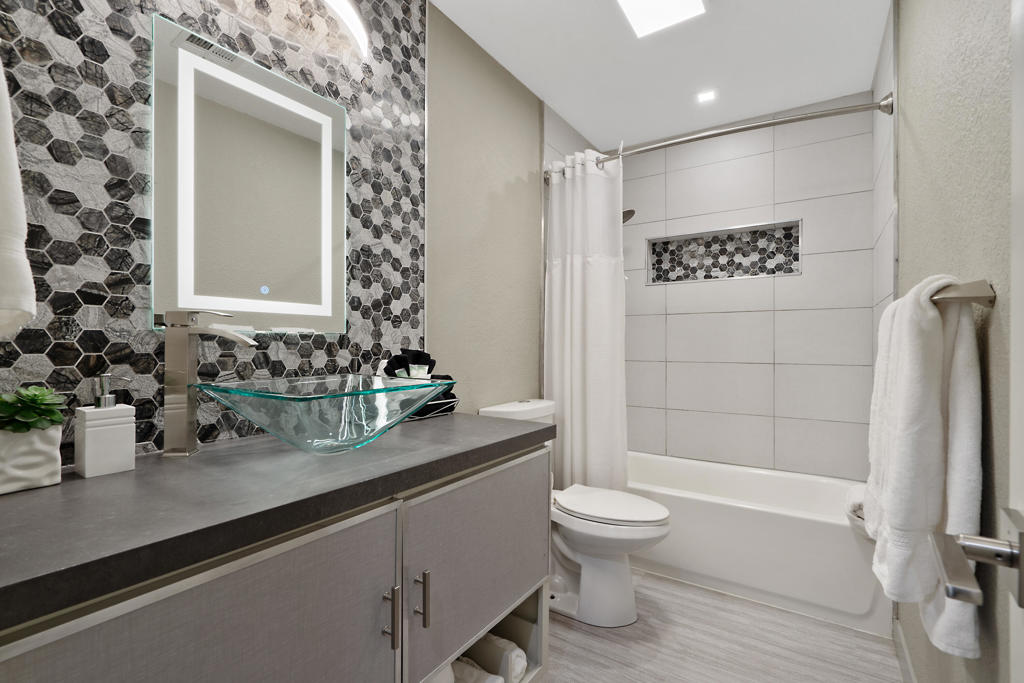 Desert Park Estates - Residential Lease