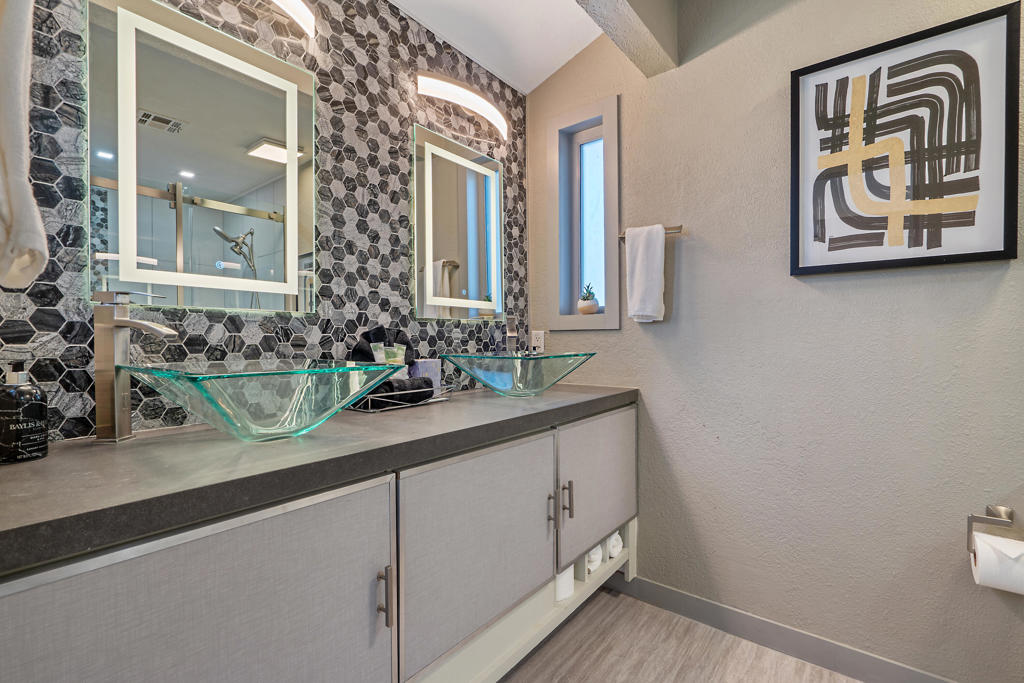 Desert Park Estates - Residential Lease