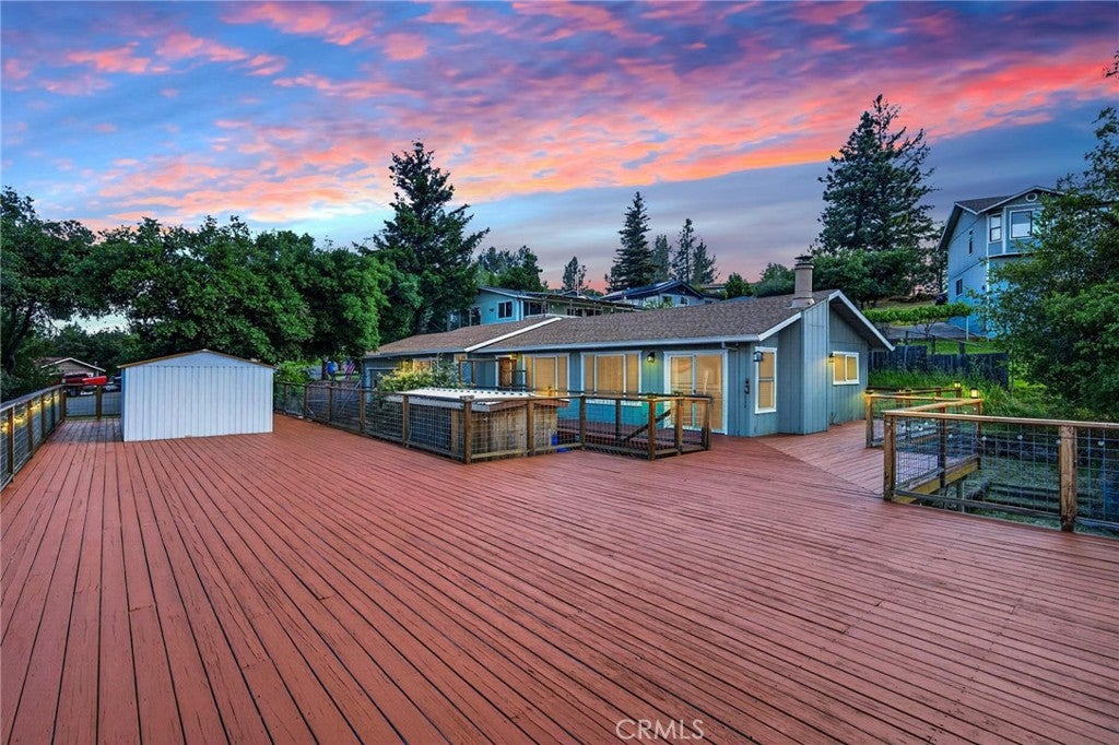 9786 Mount Hood Way