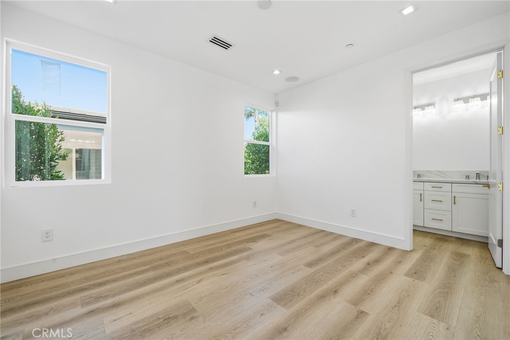 Eastside South (ESCM) - Residential Lease