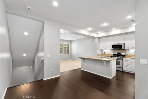 Photo of 117 Silverado, Irvine, CA 92618 (MLS # SW26057955)