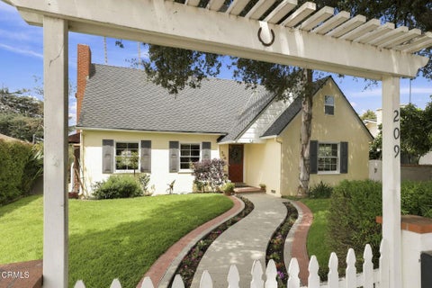 Tiny photo for 209 Carol Drive, Ventura, CA 93003 (MLS # V1-37573)