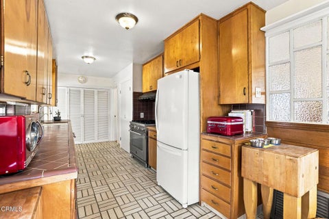 Tiny photo for 209 Carol Drive, Ventura, CA 93003 (MLS # V1-37573)