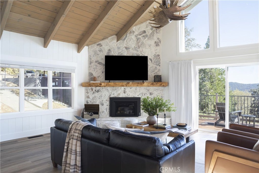 Properties 2 27625 St Bernard Lane