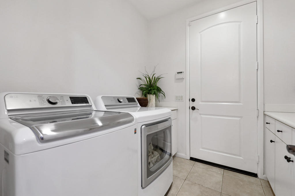 Carmela - Residential