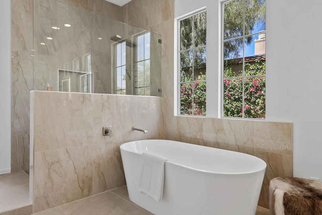 Carmela - Residential
