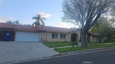Photo of 18914 Harnett Street, Porter Ranch, CA 91326 (MLS # SR26060136)