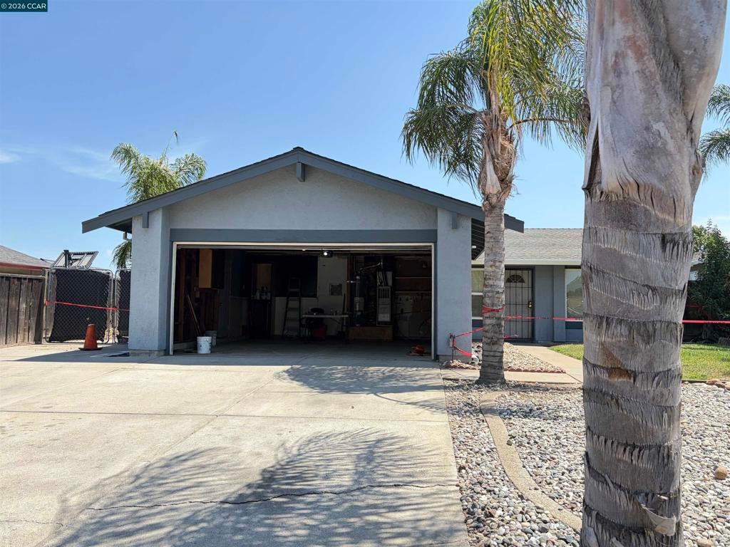 5260 Robert Way