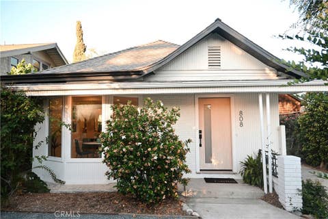 Photo of 808 S Los Robles AVE, Pasadena, CA 91106 (MLS # OC26147491)