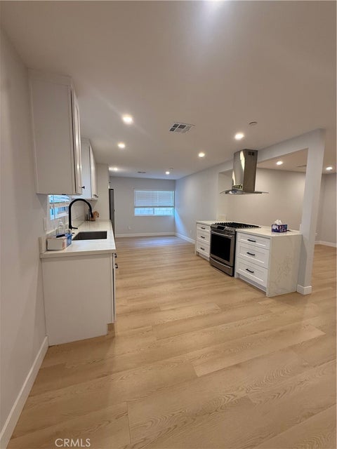 Photo of 8201 Greenbush Avenue, Panorama City, CA 91402 (MLS # SR26216398)