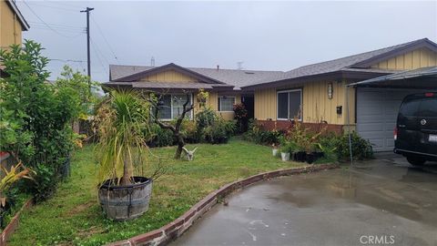 1100 E 215th Place Carson CA 90745