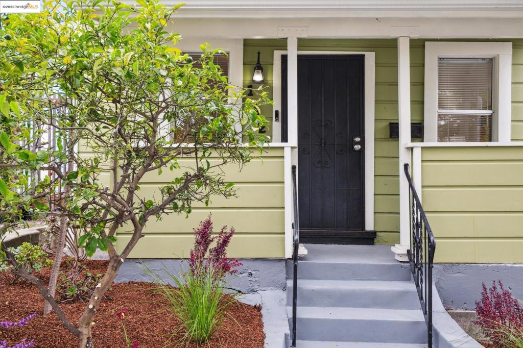 HIGHLAND PARK - Residential