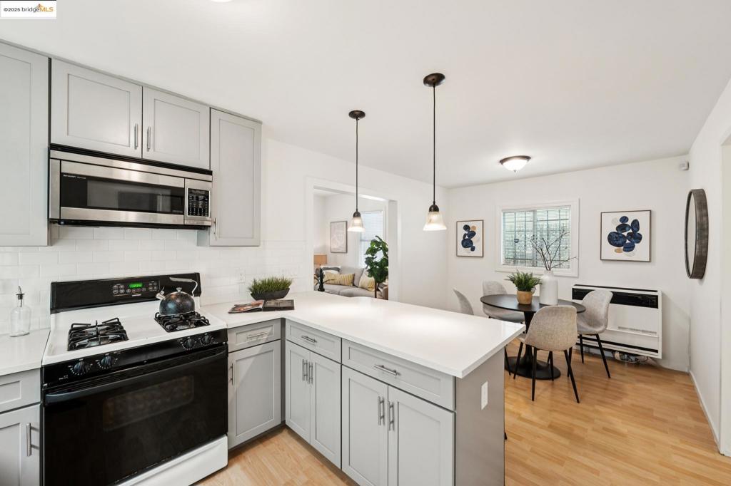 HIGHLAND PARK - Residential