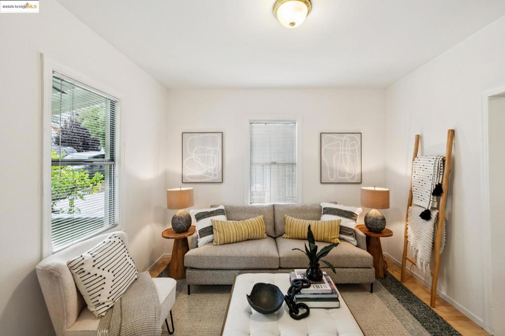 HIGHLAND PARK - Residential