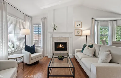 2 Via Pariente, Rancho Santa Margarita, CA 92688 - MLS#: LG26014444