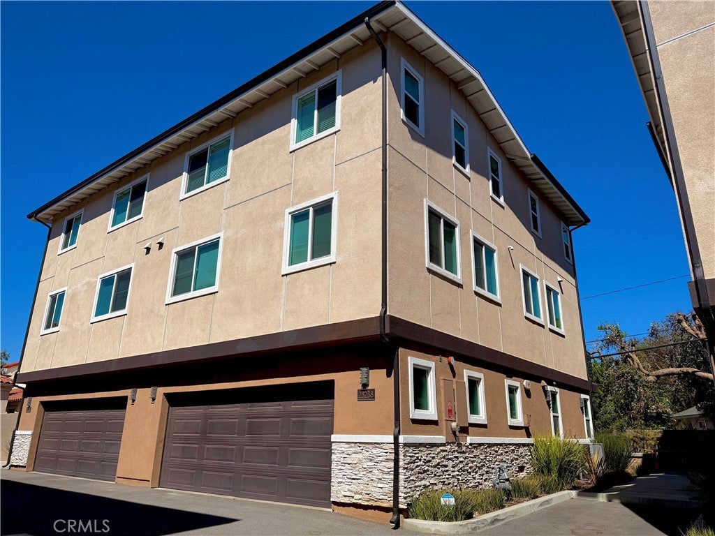 23238 Marigold