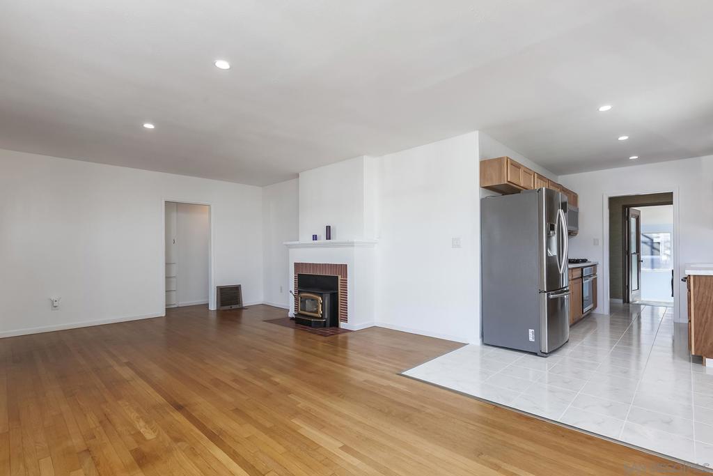 Ocean Beach - Residential Income