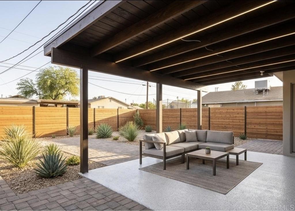 443 W Hamilton Avenue